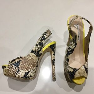 Steve Madden Snakeskin Pumps